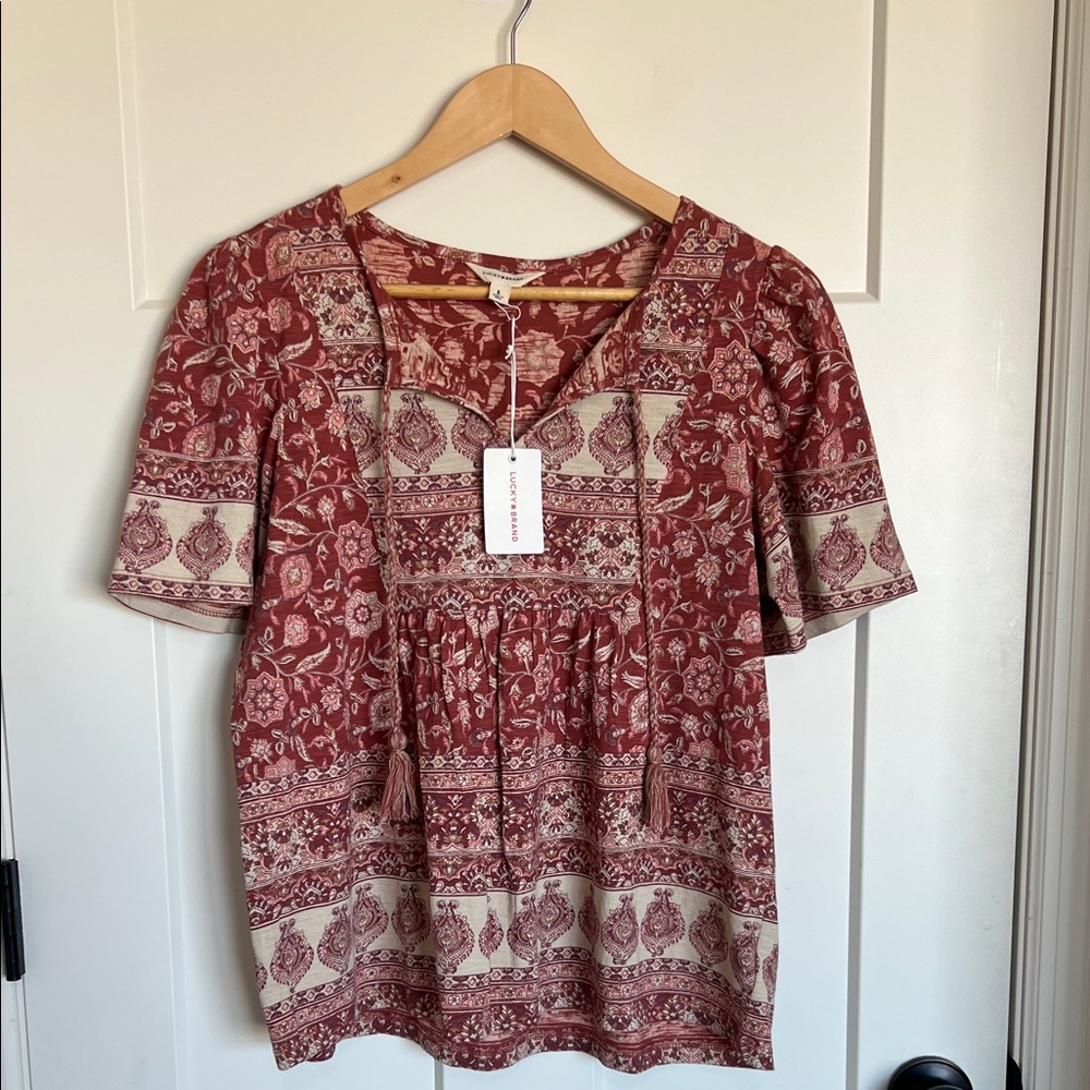 Lucky Brand Rust Red Boho Floral Peasant Top with Tassel